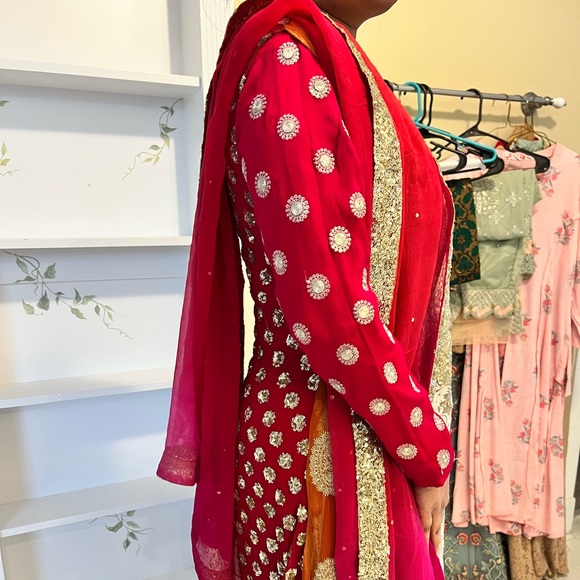 Beautiful desi 4 piece dress. Lightly worn, bright colors. Medium to small size. - Picture 2 of 8